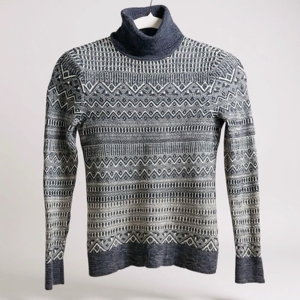 L. L. Bean Women's XS Fair Isle Nordic 100% Merino Wool Crew Turtleneck Sweater‎